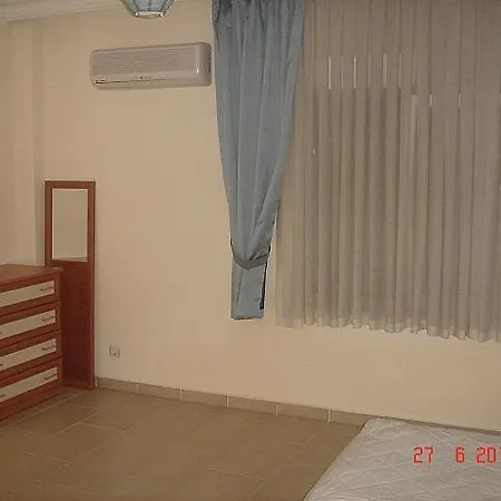 Villa Golfing Villas *